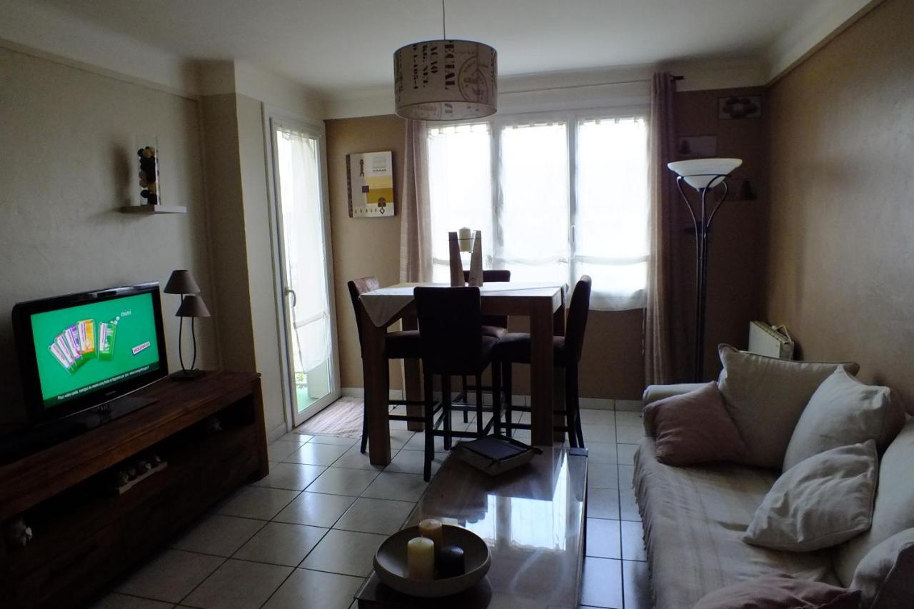 Apartament F3 Avec Parking Le Dauphin Sète Zewnętrze zdjęcie